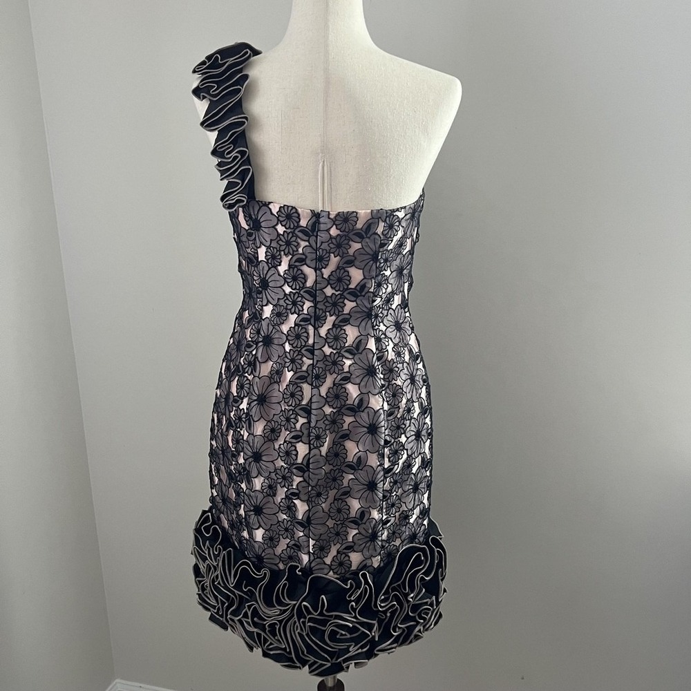 Sonia Peña Black Floral Lace Applique Dress US 6 Pink Satin One Shoulder Ruffle - Picture 2 of 9